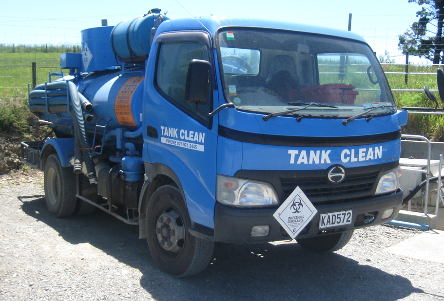 TANK CLEAN